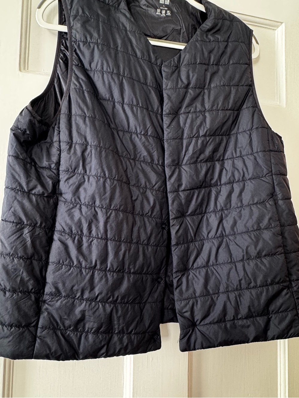 Uniqlo Navy Blue Quilted Vest - Sleeveless Lightweight Layer
